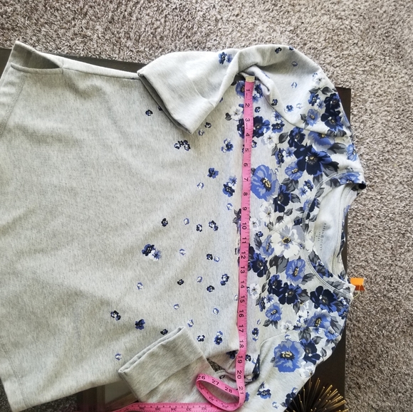 Karen Scott Sport Floral Crewneck Sweatshirt Blue - Picture 2 of 9